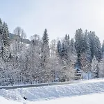 Blick Auf Den Rettenstein 2 아파트 티롤 키르흐베르크
