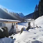 Blick Auf Den Rettenstein 2 아파트 티롤 키르흐베르크